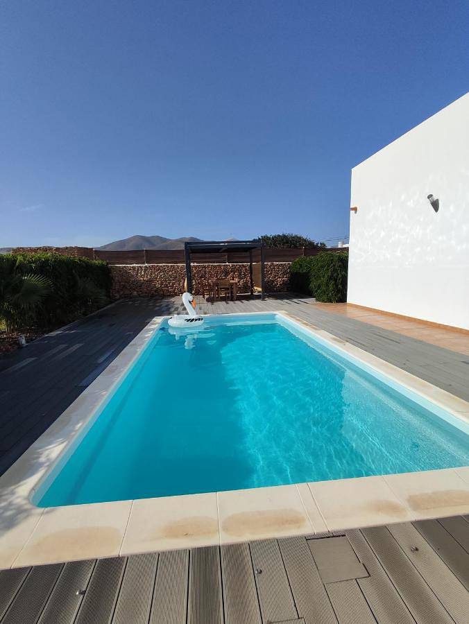 Chalet para 6 personas, con vistas además de jardín y piscina en Fuerteventura - 4