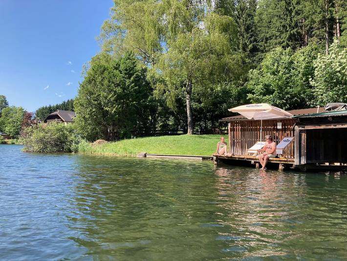 Ferienwohnung für 3 Personen, mit Garten und Seeblick sowie Ausblick und Pool, kinderfreundlich in Kärnten - 2