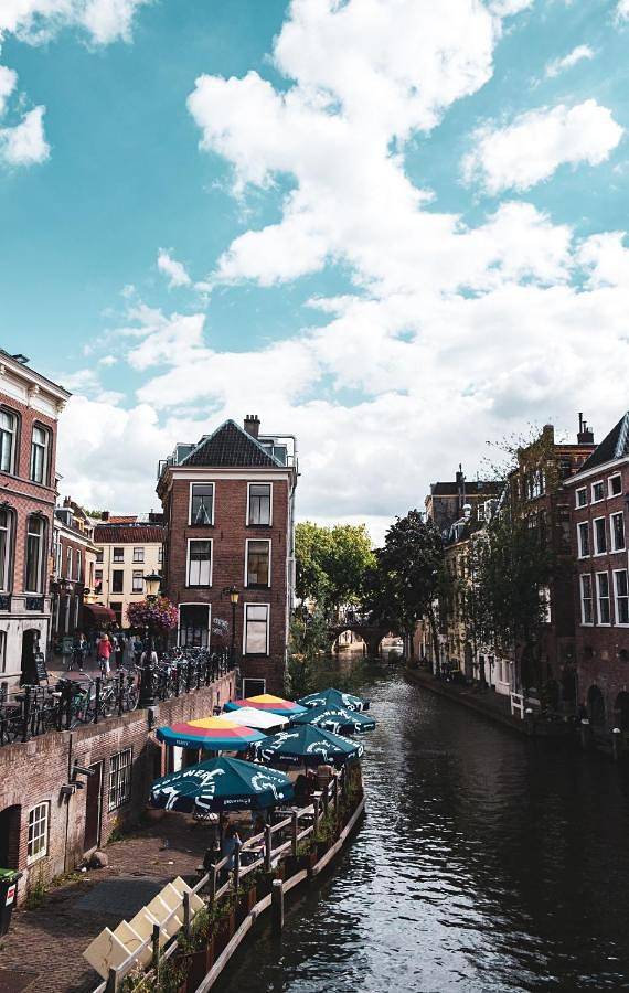 Double Room in Utrecht, Bestuur Regio Utrecht