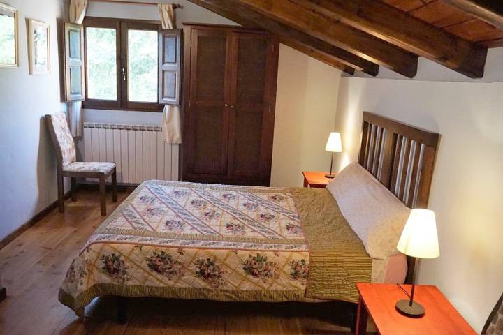 Casa rural para 8 personas, con vistas y terraza en Valles de los Ríos Leza, Jubera, Cidacos y Alhama - 4