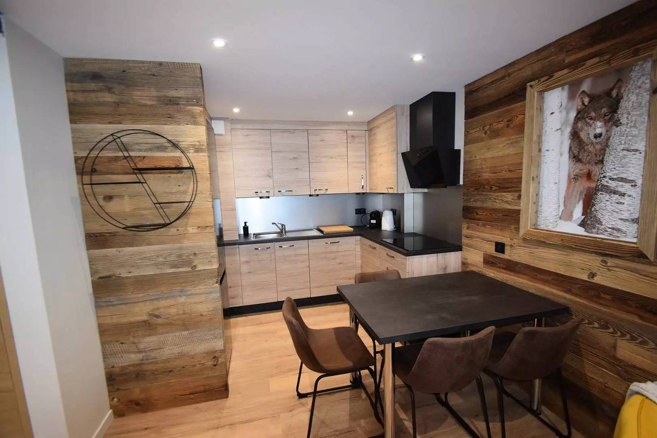 Appartement entier, 2 Pièces 4 pers - Les Arolles -  Plagne Centre - Wifi in Plagne Centre, La Plagne-Tarentaise