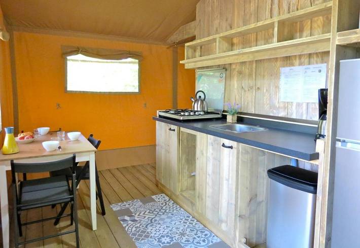 Location de vacances pour 6 personnes, avec jardin et piscine ainsi que vue et bassin pour enfant, animaux acceptés à Menglon - 4