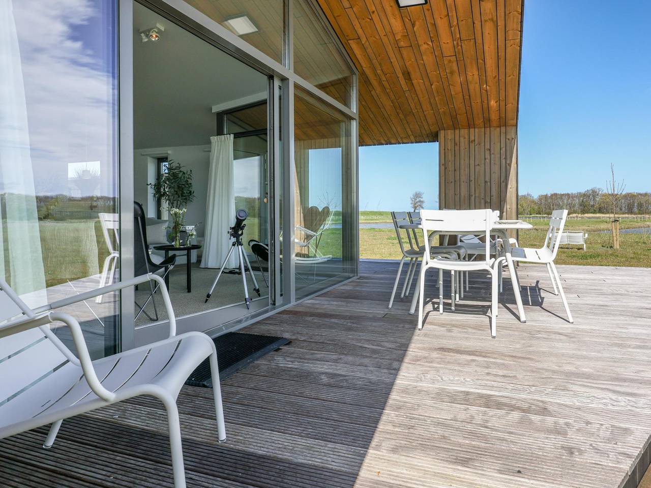 Wunderschönes Naturhaus mit Terrasse am Wasser. in Wissenkerke, Zeeuwse Kust