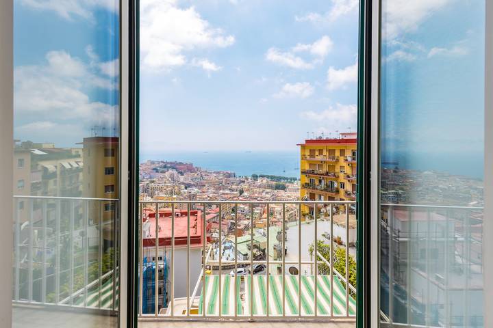 Appartement de vacances pour 4 personnes, avec balcon à Naples