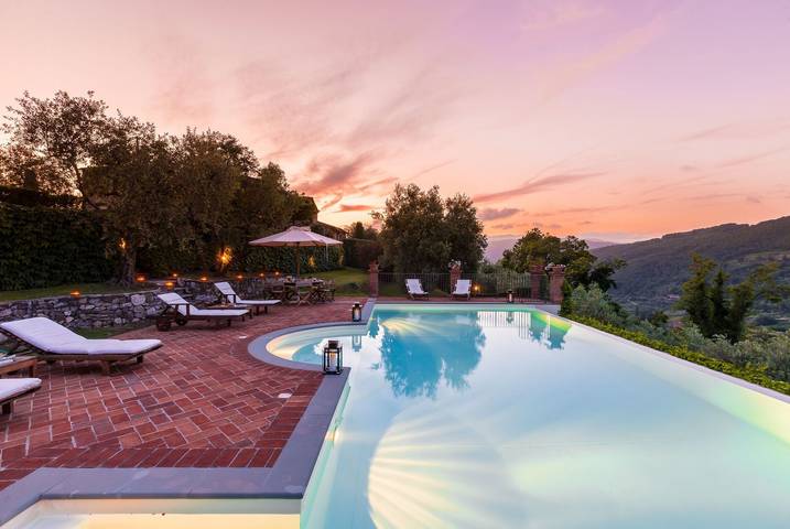Villa Roncovisi in Monsummano Terme, Provincia di Pistoia
