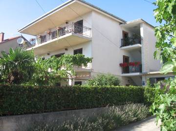 Ferienwohnung für 2 Personen, mit Terrasse in Crikvenica