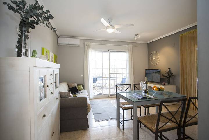 Apartamento de vacaciones para 5 personas, con piscina - 1