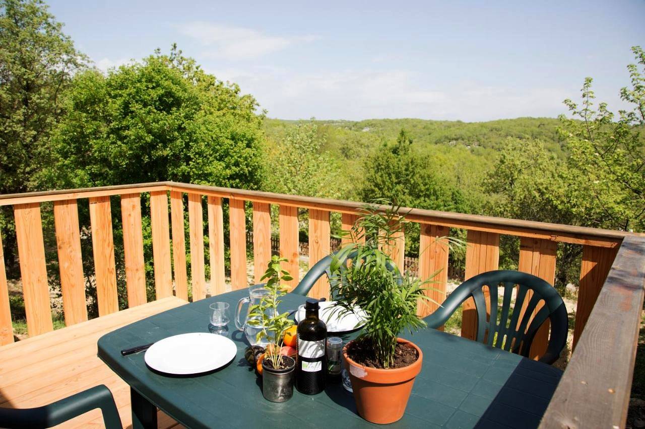 Camping les Chênes in Chauzon, Ardèche