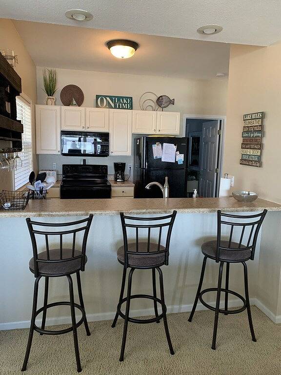 Ganze Wohnung, 3 Br; 2 Ba; Hafen Towne Eigentumswohnung; Scenic Main Channel View - Viel Spaß! in Lake Ozark, Lake of the Ozarks