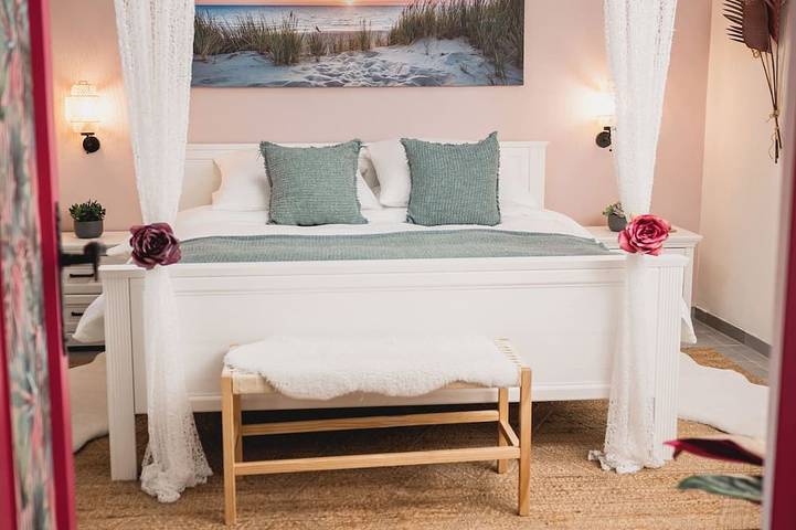 Ganze Wohnung, Souterrain, Beautifully designed apartment To enjoy time out, next to and nature in Bad Aibling, Landkreis Rosenheim