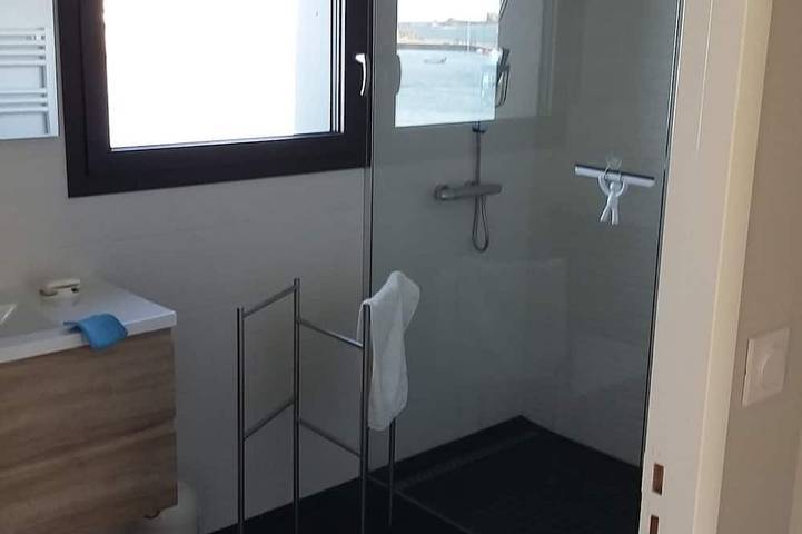 Location de vacances pour 6 personnes, avec balcon et jardin à Landunvez - 3