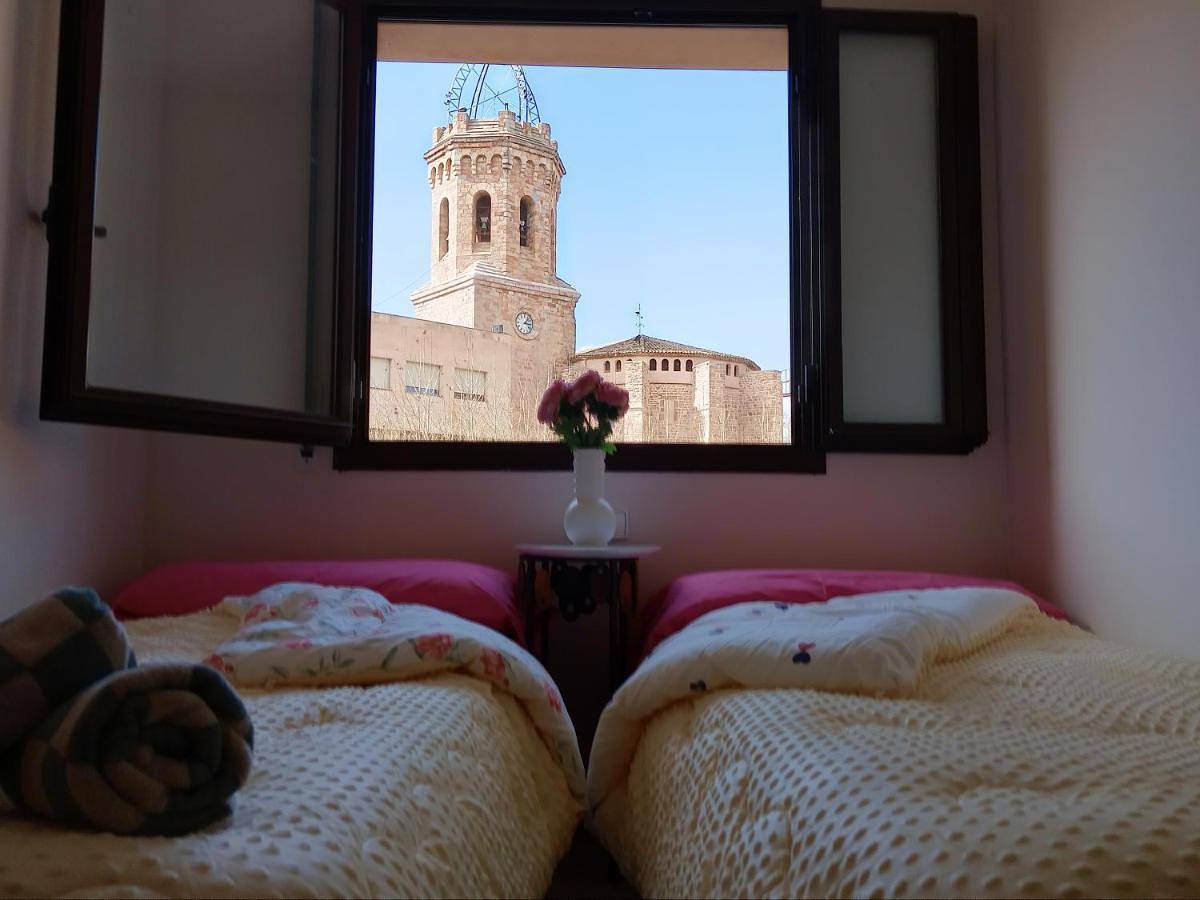 Apartamento entero, Four-Bedroom Apartment in Tremp, Costers del Segre