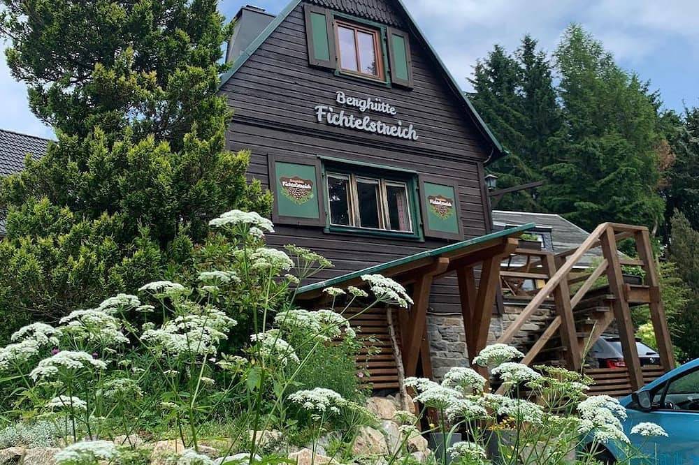 Berghütte Fichtelstreich - Ferienhaus, Dusche, Wc in Oberwiesenthal, Erzgebirge