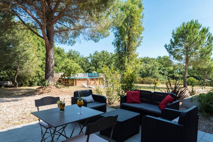 Gîte pour 6 personnes, avec jardin ainsi que piscine et vue, animaux acceptés à Saint-Génis-des-Fontaines