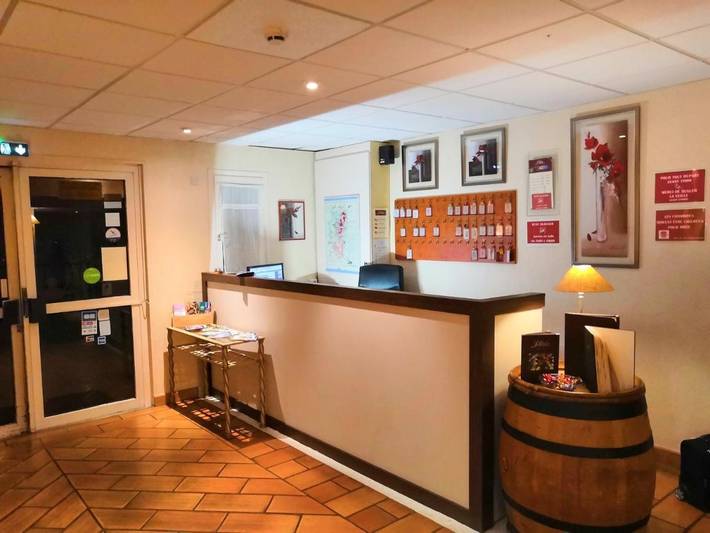Hôtel pour 2 personnes, avec Terrasse et Jardin à Villié-Morgon - 2