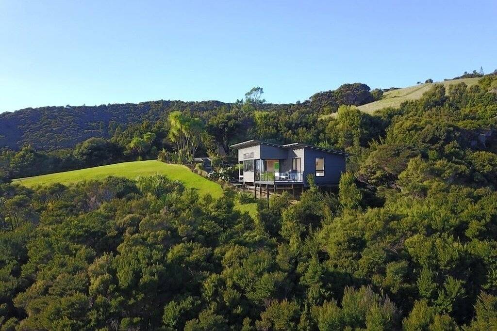 Te Huia - Ein Rückzugsort an der Küste von Taiharuru in Whangarei District