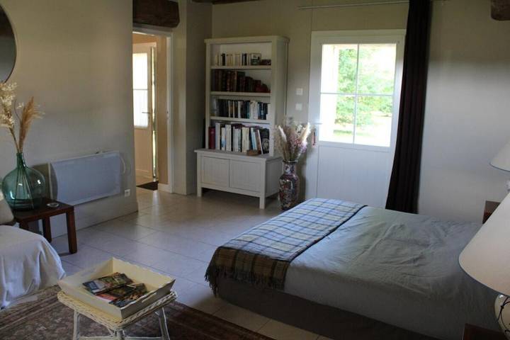 Location de vacances pour 2 personnes, avec jardin et terrasse à La Chapelle-aux-Choux