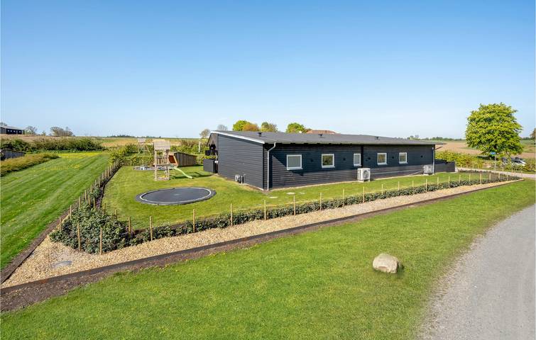 Ferienhaus für 12 Personen, mit Terrasse und Whirlpool sowie Garten und Sauna in Kelstrup Strand - 3