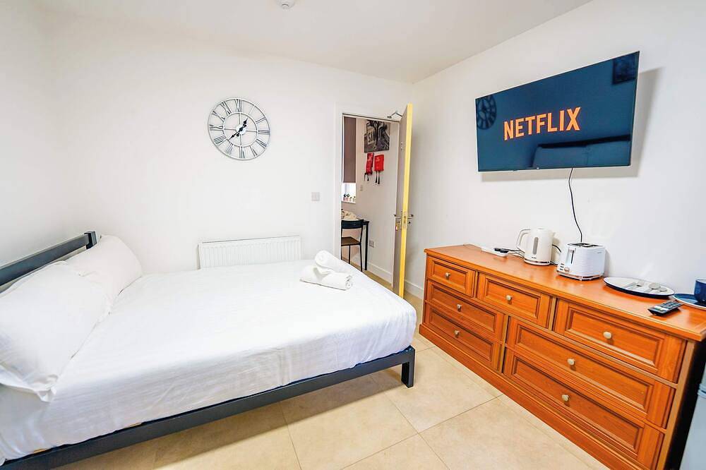 Appartement entier, Ground Level Studio Escape with Fast Wifi in Cardiff, Région de Cardiff