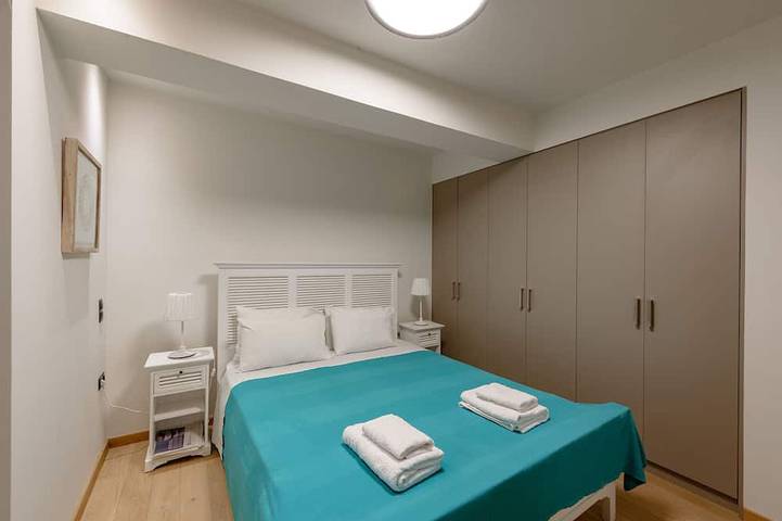 Location de vacances pour 4 personnes, avec jardin et balcon dans Saronida - 3