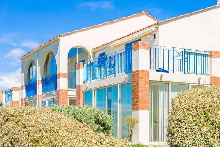 Location de vacances pour 4 personnes, avec piscine ainsi que terrasse et jardin, animaux acceptés dans Plage des Dunes (Bretignolles-sur-Mer) - 3