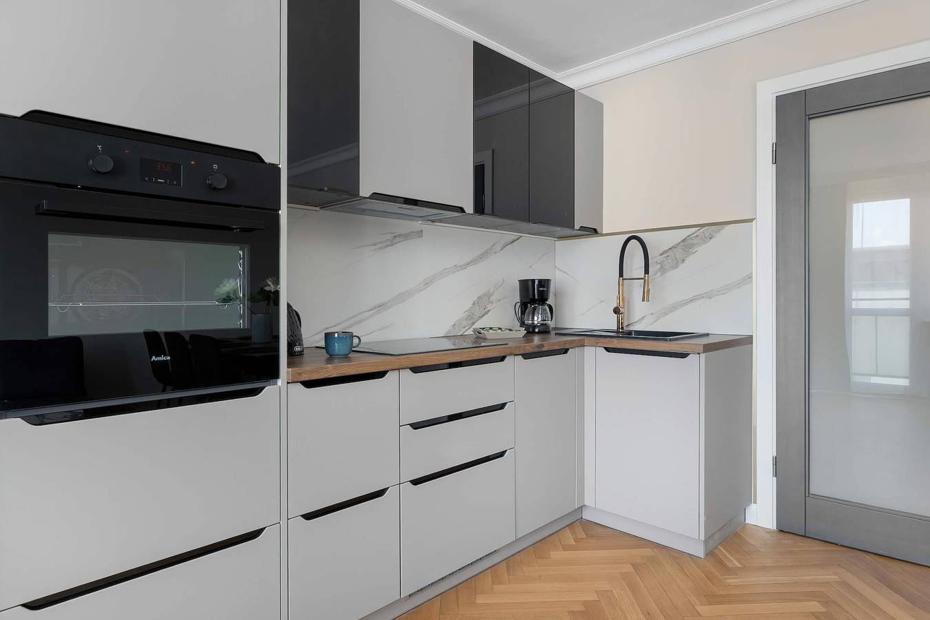 Appartement entier, W  adys  awa Iv 32 Gdynia   Three Bedroom Apartment in City Center with Desk in Gdynia, Zatoka Gdańska