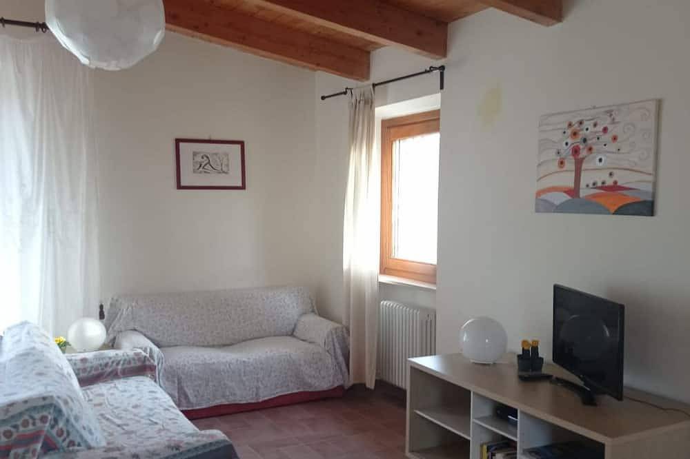 Apartamento entero, En el parque Conero, con el mar debajo de la casa. in Ancona, Riviera del Conero