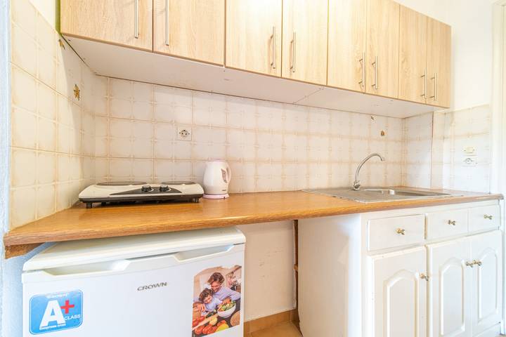 Entire studio, Studio Apartment "Arianna Studio Ground Floor 2" with Sea View, Shared Pool & Wi-Fi in Paleokastritsa, Corfu