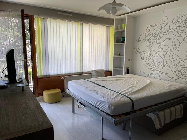 Gîte pour 2 personnes, avec Terrasse et Vue à Meythet - 3