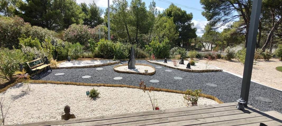 Location de vacances pour 4 personnes, avec jardin et vue ainsi que piscine et vue sur le lac, animaux acceptés à Olonzac - 3