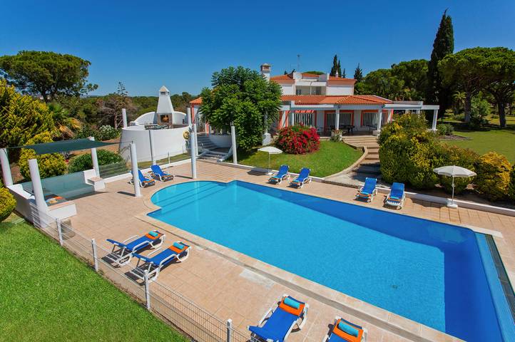 Villa for 10 people, with garden in Quinta do Lago