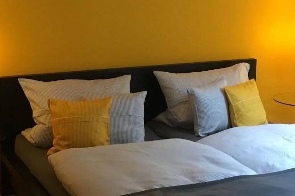 Ganze Wohnung, 4-Bett-Ferienwohnung Hochsitz - Komfort-Ferienwohnungen Walkmühle in Burg Eltz, Münstermaifeld