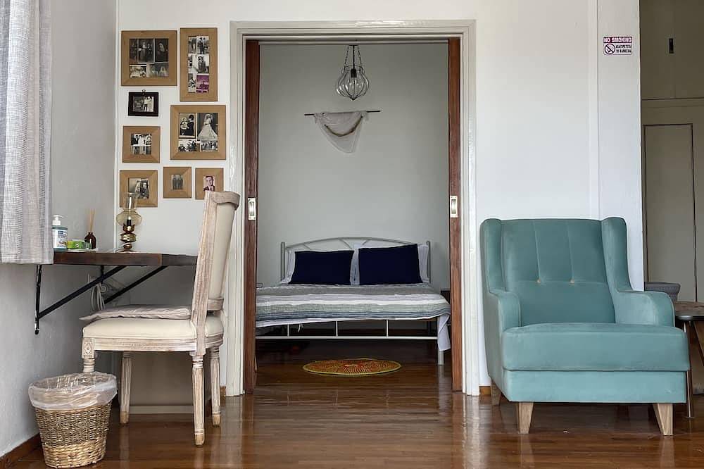 Entire apartment, The Cycladic Vorino House with a view welcomes you for carefree moments! in Amorgos