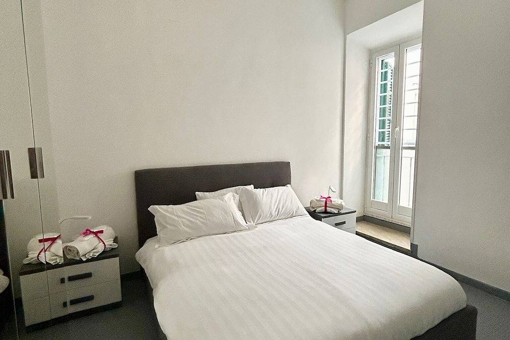 Ganze Wohnung, Entire apartment in the center of Frascati (Rome) in Frascati, Parco Regionale dei Castelli Romani