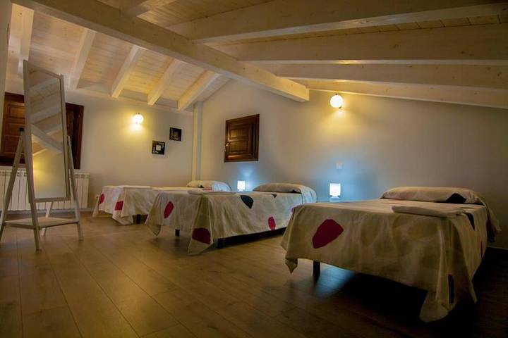 Apartamento de vacaciones para 2 personas, con terraza y piscina además de jardín y vistas en Provincia de Burgos - 4