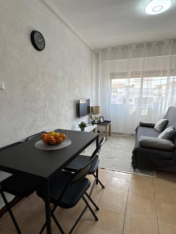 Apartamento de vacaciones para 5 personas, con balcón y vistas - 1