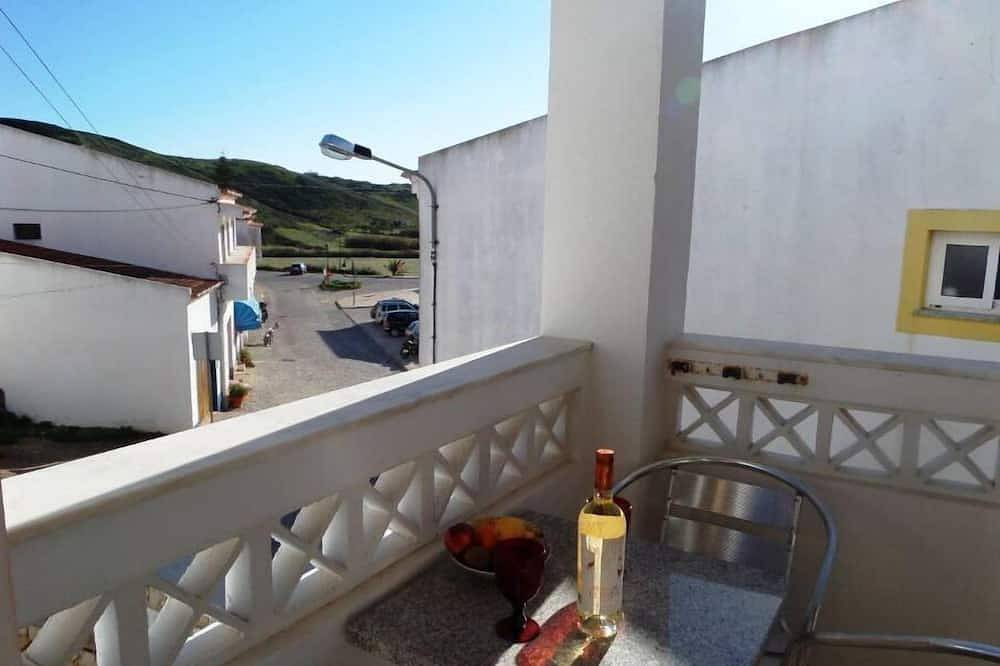 Ganze Wohnung, Casa rustica, Wohnung mit Balkon in Bordeira, Naturpark Südwest-Alentejo und Costa Vicentina