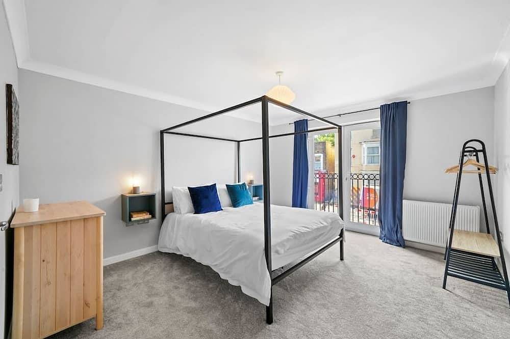 Entire apartment, Spacious Coastal Escape I Parking I Margate in Botany Bay, Kent