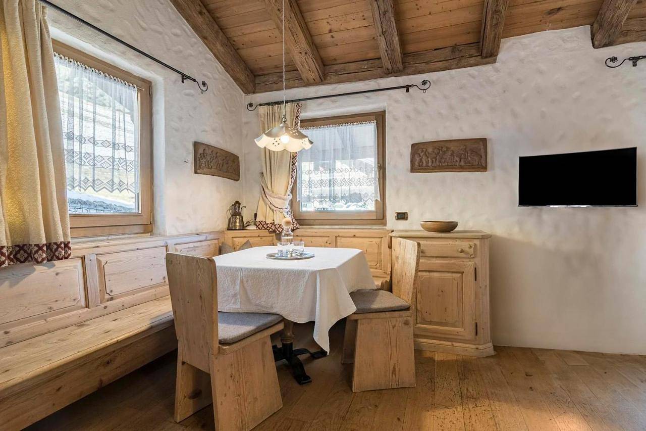Ganze Wohnung, Cësa Marmolada 1318 in St. Ulrich in Gröden, Dolomiti Superski