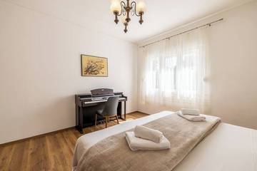 Villa pour 8 Personnes dans Split, Split-Dalmatie, Photo 1