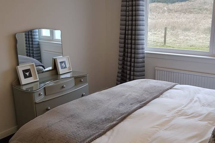 Schöner moderner Bungalow für 10 Personen in Bruichladdich mit atemberaubender Aussicht in Argyll & Bute