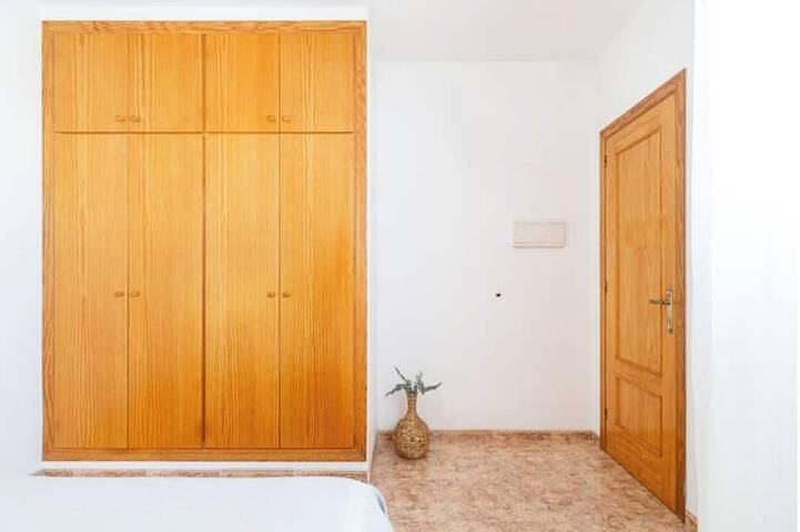 Apartamento entero, Appartement \"cala Xelia\" + Toit-terrasse in La Ametlla de Mar, Costa Dorada