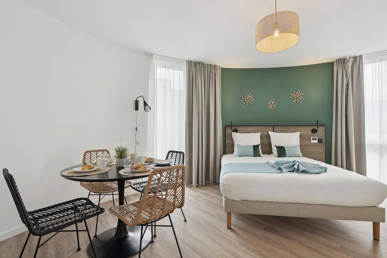 All Suites Appart Hôtel - Noisy-le-Grand in Noisy-le-Grand, Seine-Saint-Denis