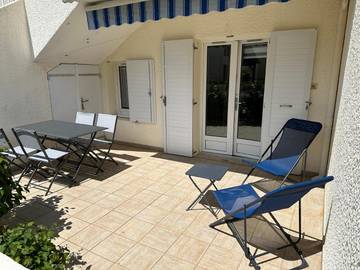Gîte pour 4 personnes, avec terrasse dans Plage Pentrez