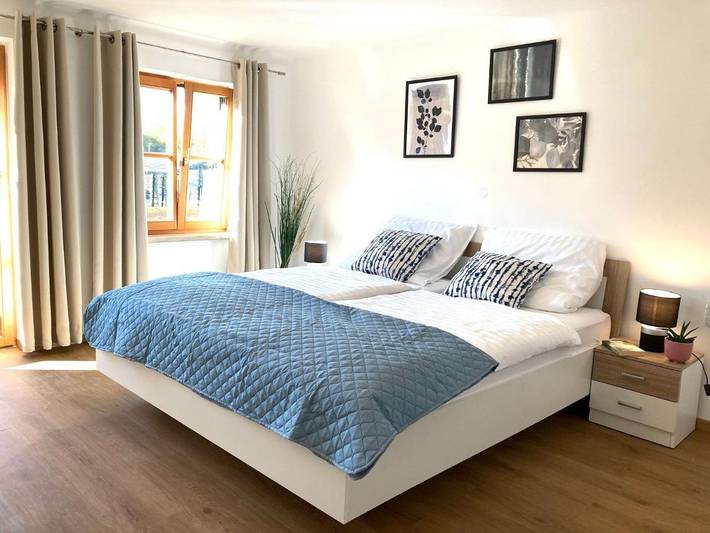 Ferienwohnung für 5 Personen, mit Ausblick und Balkon, kinderfreundlich in Hochsteiermark