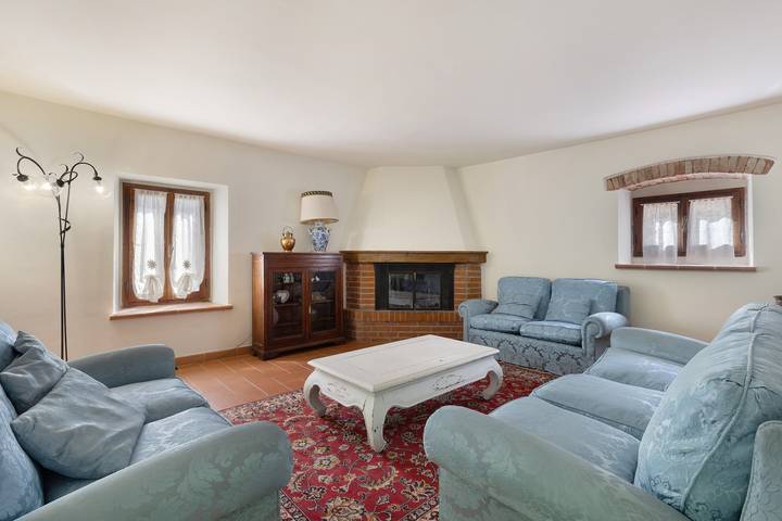Villa 'Casa Padronale Podere La Carbonaia' with Private Terrace, Shared Garden, and Wi-Fi in Vicchio, Firenze Provinsen
