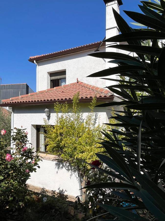 Casa rural para 10 personas, con Terraza además de Jardín y Vistas en San Pablo de los Montes - 2