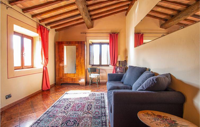 Appartamento intero, Appartamento Riverside: AC, parcheggio, giardino e WiFi in Volterra, Pisa e dintorni
