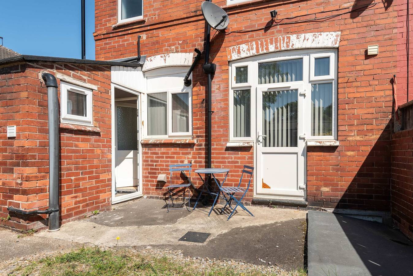 Cosy Budget Room in Doncaster House With Kitchen in South Yorkshire