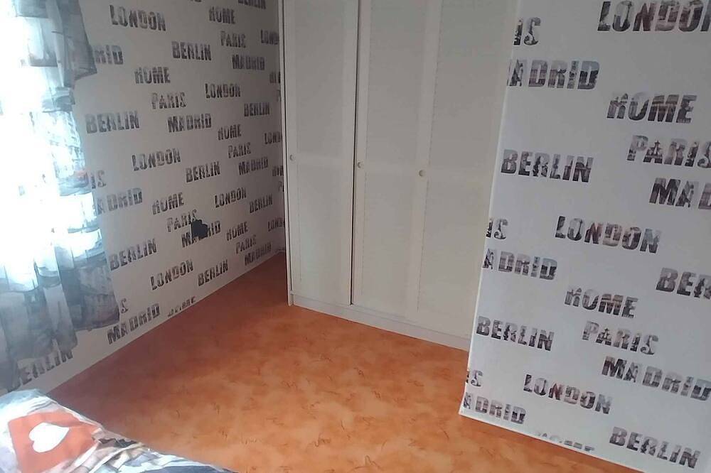 Holiday home only 80 m from Lake Balaton in Zamárdi, Siófoki region